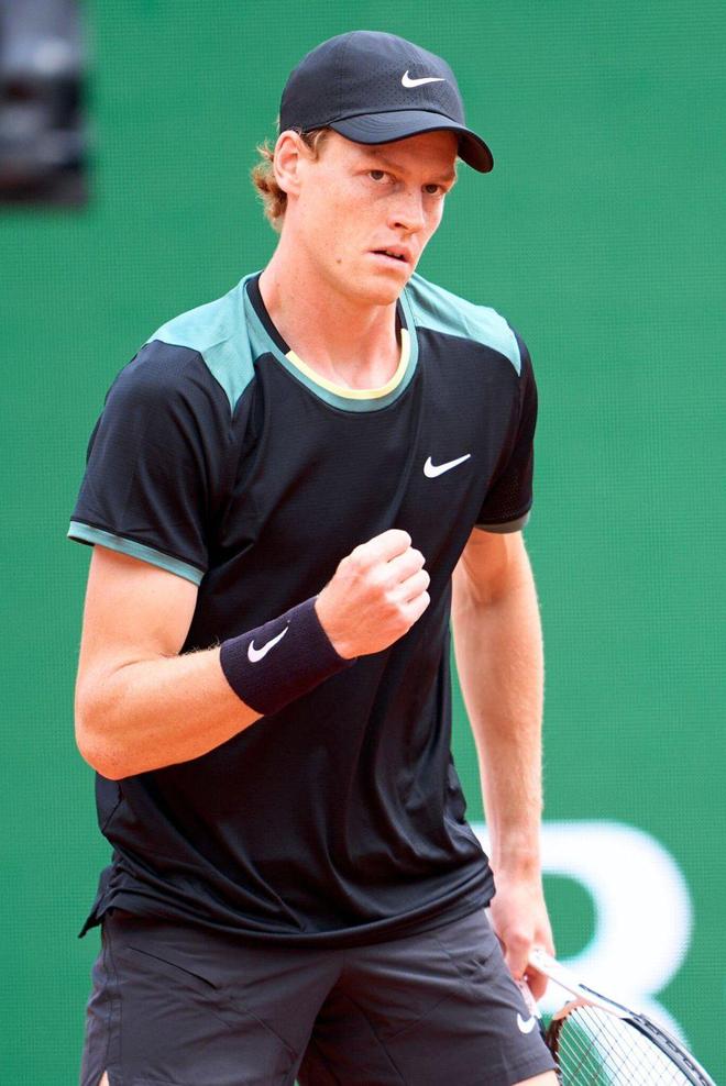 利物浦险胜 利物浦险胜